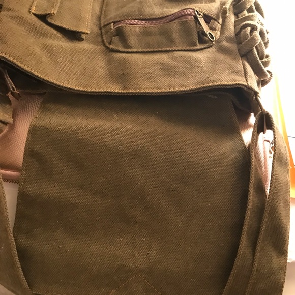 Vintage Inspired Boho Shoulder Bag! - Picture 5 of 8